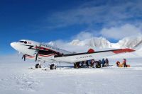 DC3 at Vinson